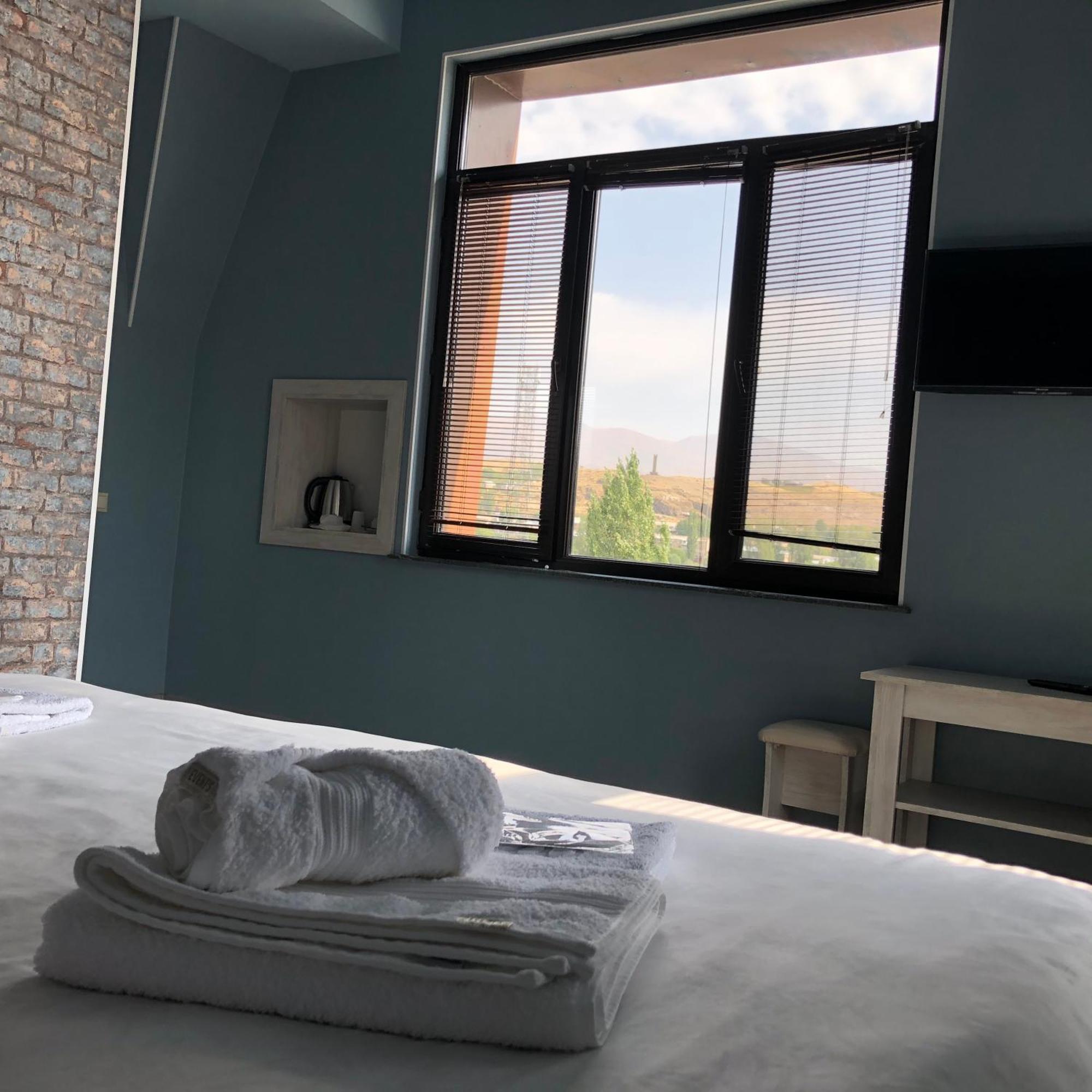 Flamenco Hotel Sisian Ngoại thất bức ảnh